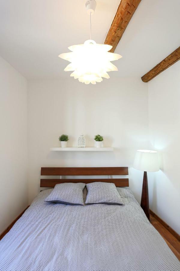 Gregbnb - T2 Cosy Et Design - Parking Inclus - Wifi - 15Min Gare 툴롱 외부 사진